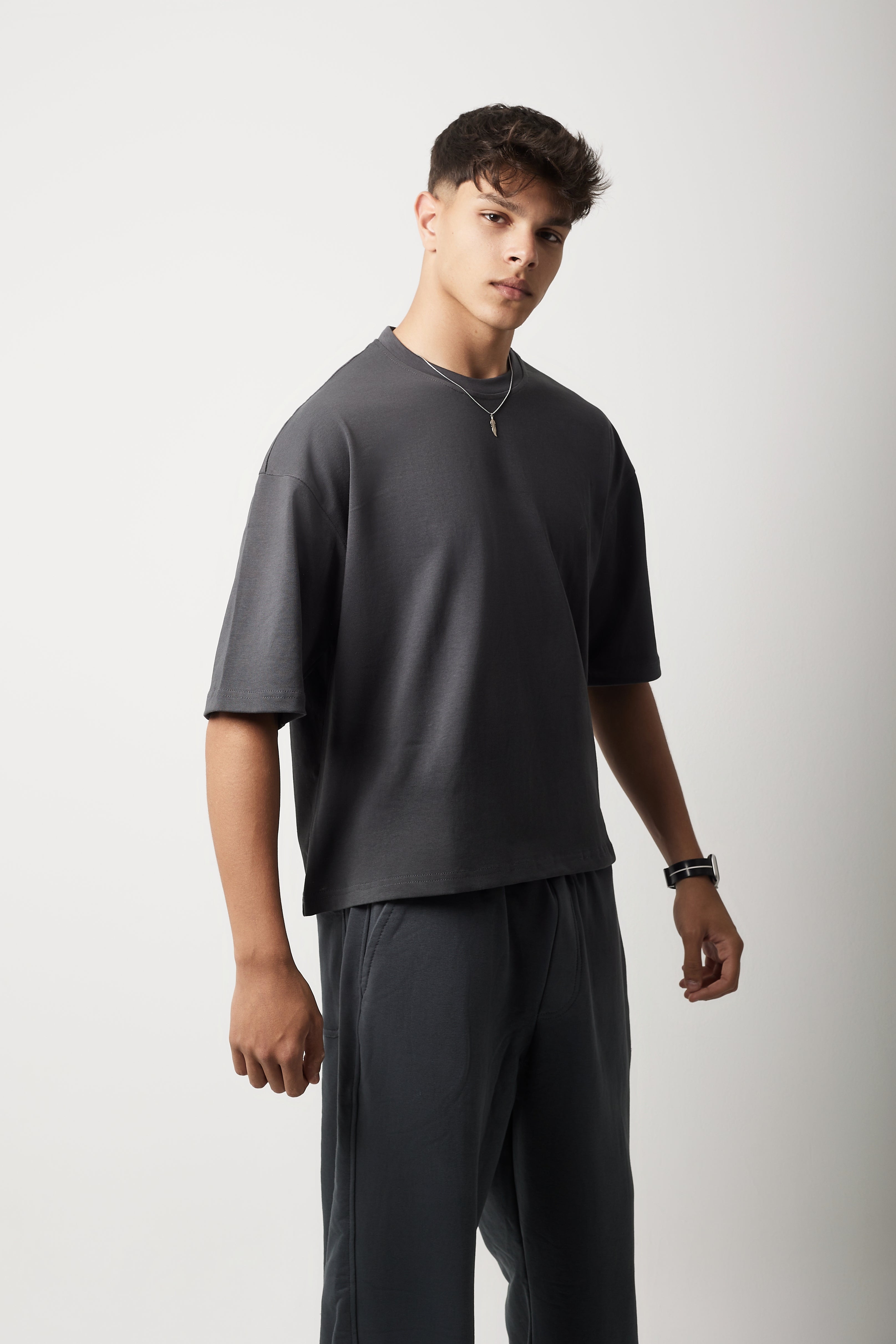 Boxy Short Sleeve T-shirt (Charcoal Grey)